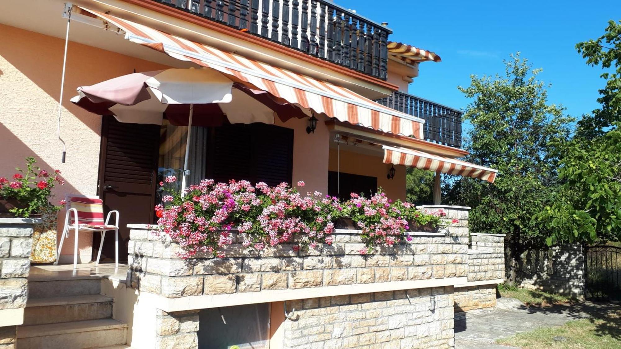 Apartments Santa Barbara Biograd Na Moru Zewnętrze zdjęcie