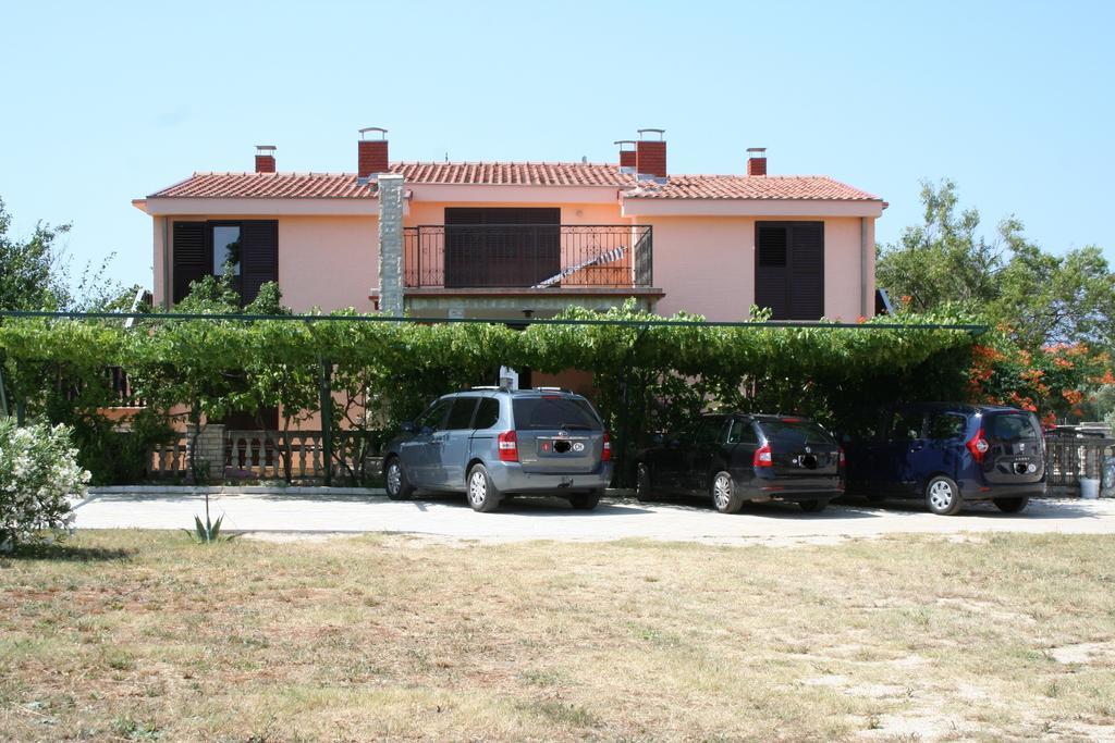 Apartments Santa Barbara Biograd Na Moru Zewnętrze zdjęcie